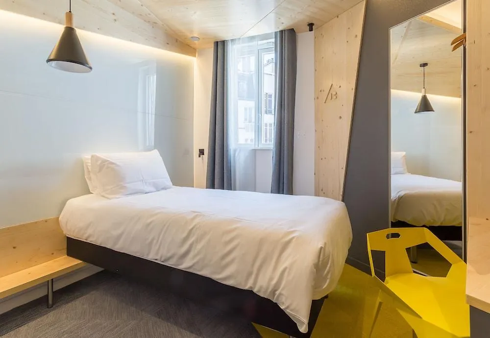 ***  Urban Bivouac Hotel Paris França