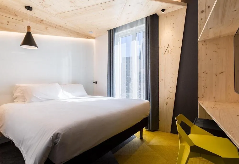 Urban Bivouac Hotel Париж 3*,