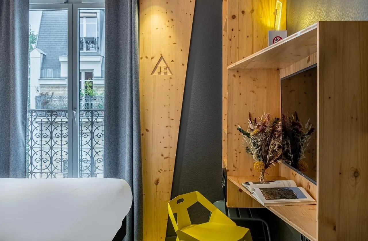 Urban Bivouac Hotel Париж